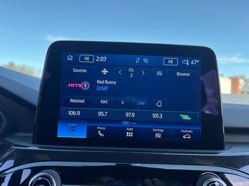 Used 2024 Ford Escape ST-Line image 18