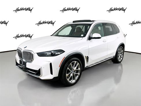Certified 2024 BMW X5 xDrive40i w/ Parking Assistance Package image 1