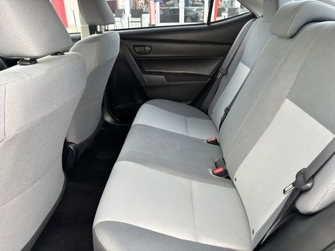 Used 2017 Toyota Corolla SE FWD image 33