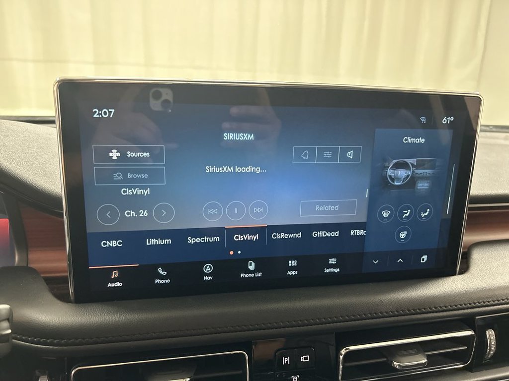 Used 2023 Lincoln Nautilus Reserve AWD/4WD image 14