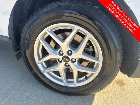 Used 2024 Ford Edge SEL image 15