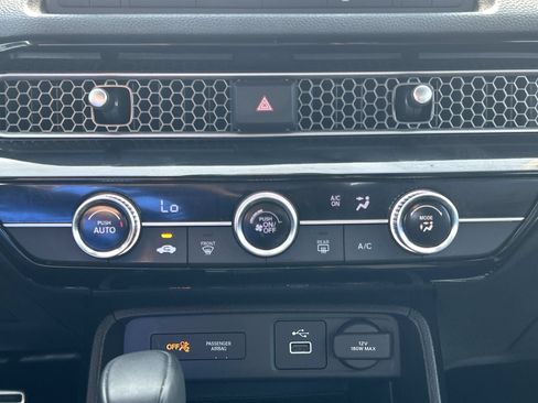 Certified 2024 Honda Civic Sport image 16