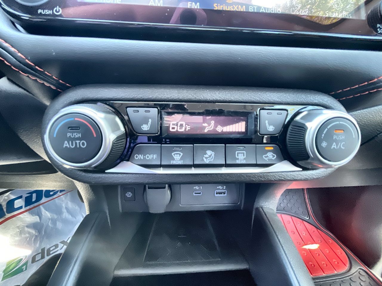 Used 2024 Nissan Versa SR FWD image 17