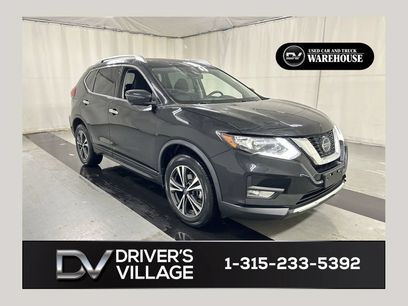 Used 2020 Nissan Rogue SV w/ Sun & Sound Touring Package