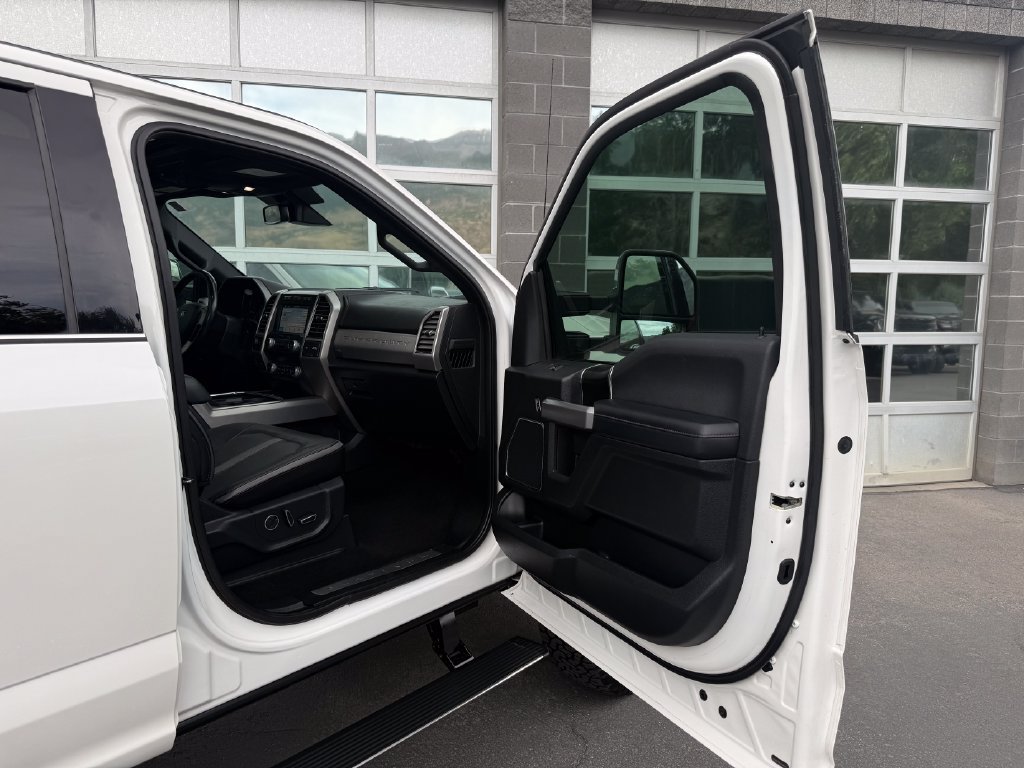 Used 2019 Ford F350 Platinum w/ Platinum Ultimate Package AWD/4WD image 49