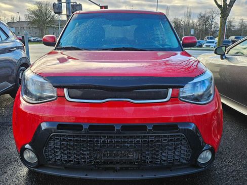 Used 2016 Kia Soul + image 6