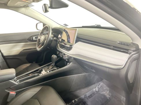 Used 2022 Jeep Compass Limited w/ Sun and Sound Group image 29