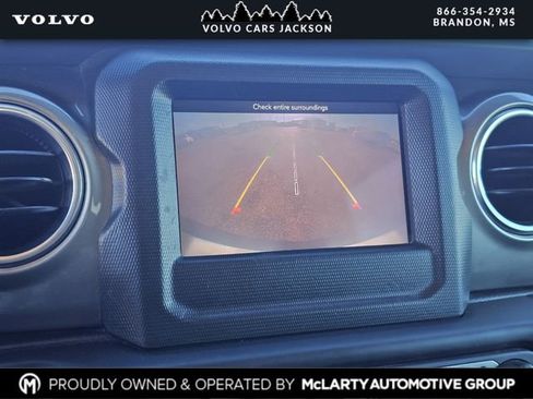 Used 2021 Jeep Wrangler Unlimited Sahara image 11