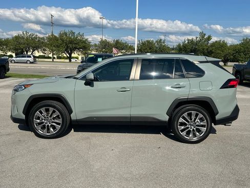 Certified 2019 Toyota RAV4 XLE Premium w/ Advanced Technology Package FWD image 4