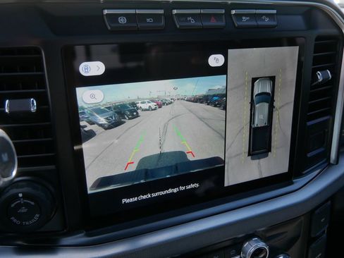 Used 2023 Ford F350 Platinum AWD/4WD image 34