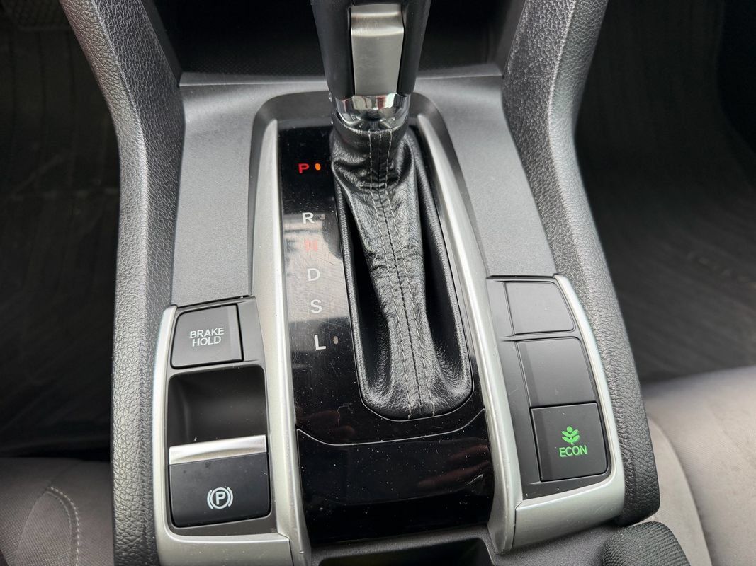 Used 2018 Honda Civic EX-T image 19