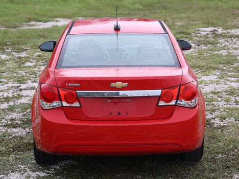 Used 2015 Chevrolet Cruze L FWD image 9