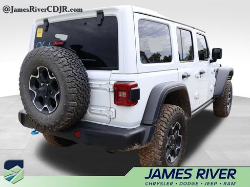 Used 2023 Jeep Wrangler Unlimited Rubicon 4xe w/ Steel Bumper Group AWD/4WD image 12
