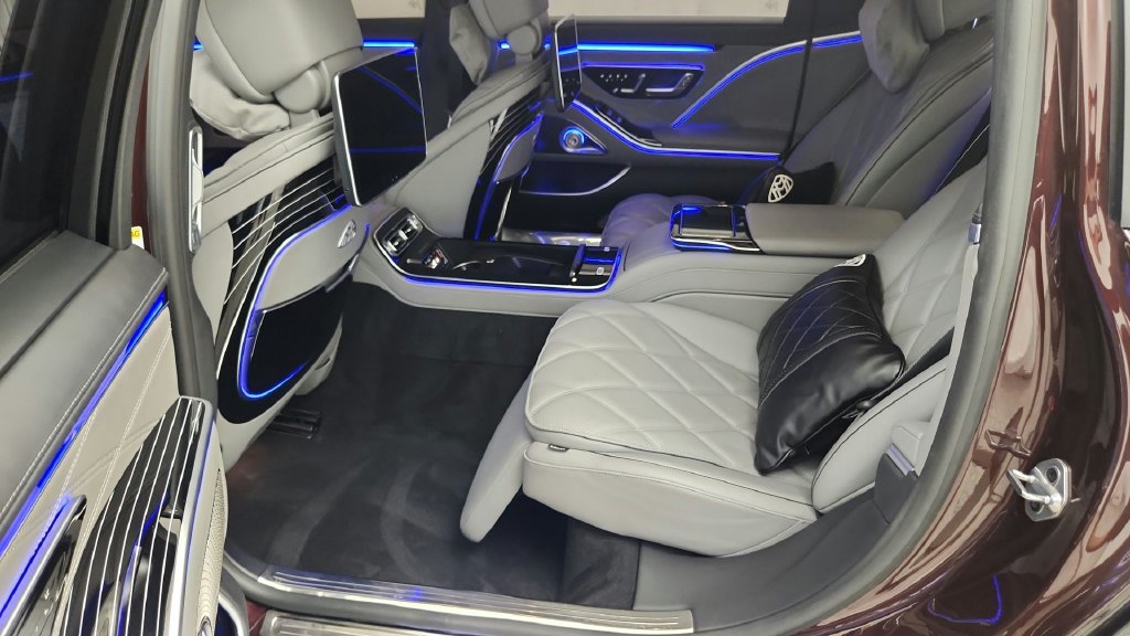 Used 2022 Mercedes-Benz Maybach S 580 4MATIC image 42