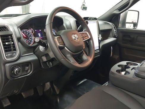 New 2026 RAM 2500 Tradesman AWD/4WD image 17
