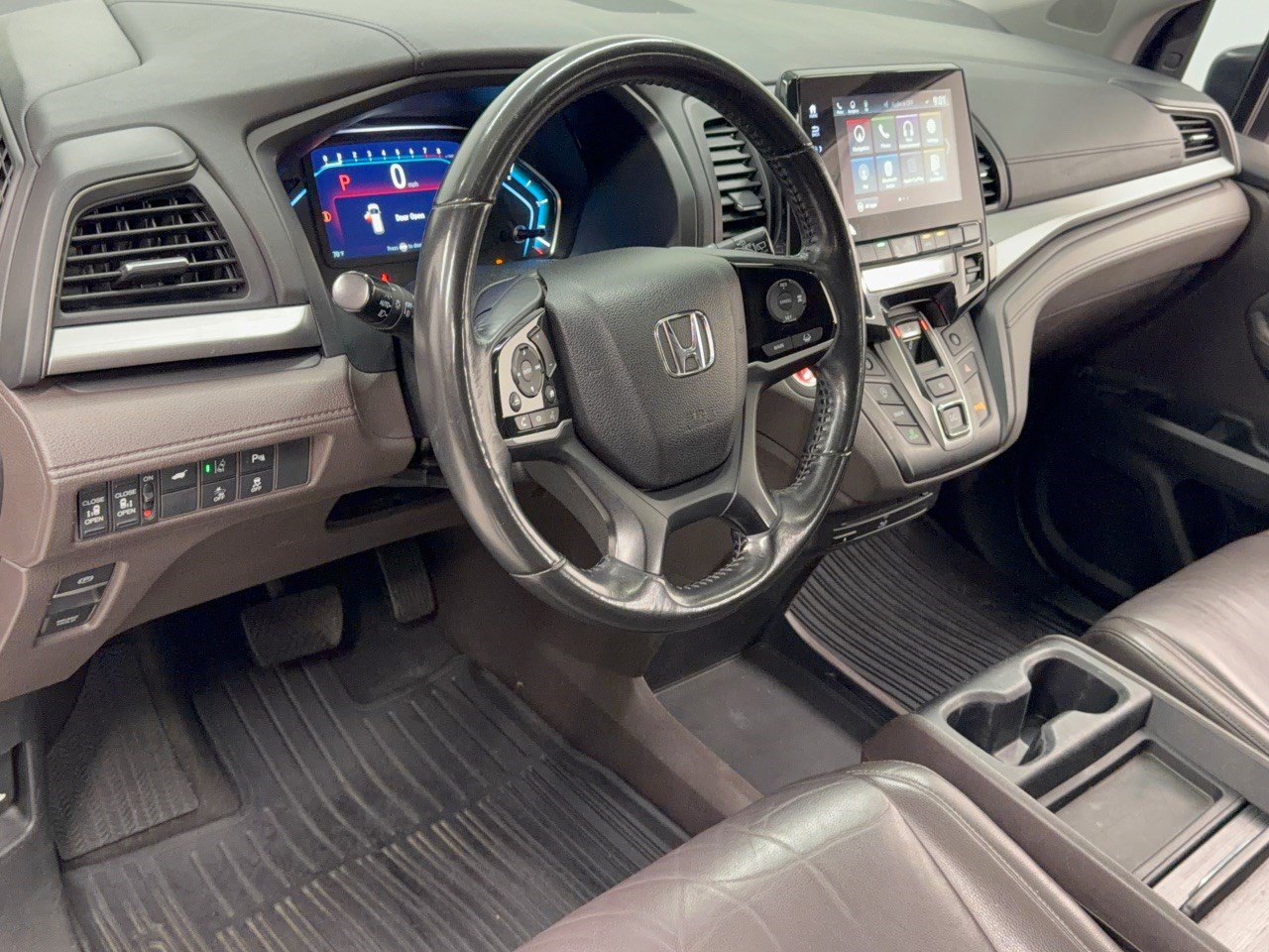 Used 2018 Honda Odyssey Touring image 4