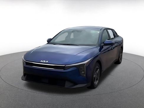 Used 2025 Kia K4 FWD image 7