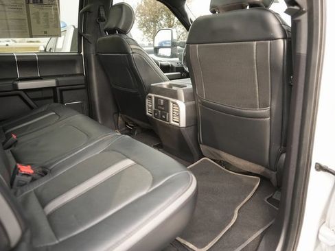 Used 2019 Ford F250 Platinum w/ Platinum Ultimate Package image 15