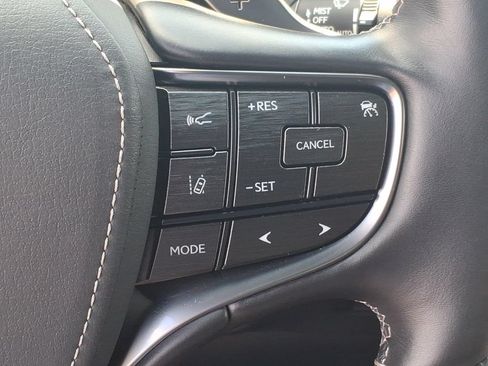 Used 2020 Lexus LS 500 AWD w/ Luxury Package image 11