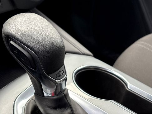 Used 2022 Chevrolet Blazer LT image 12