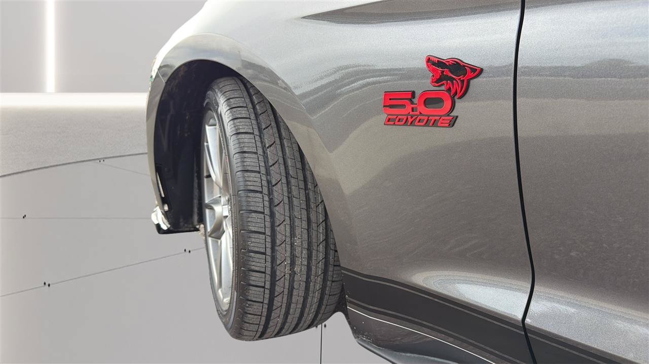 Used 2015 Ford Mustang GT Premium w/ Equipment Group 401A RWD image 38