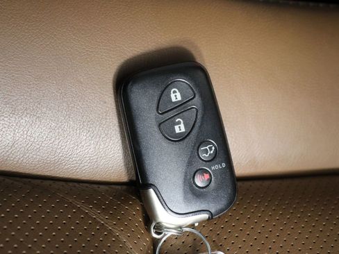 Used 2015 Lexus RX 450h FWD image 33