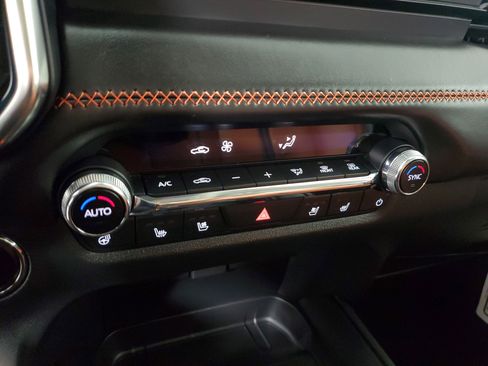 Certified 2025 MAZDA CX-50 2.5 Turbo w/ Weather Package image 23