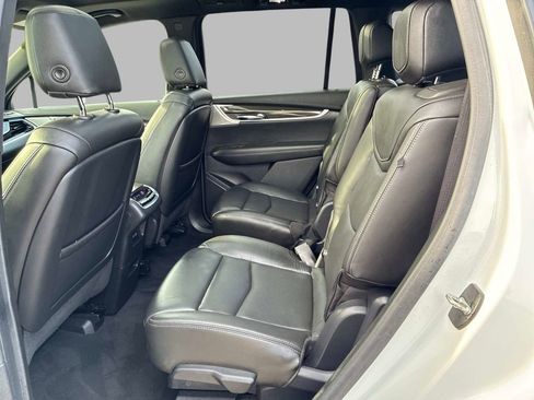 Used 2020 Cadillac XT6 Sport image 18