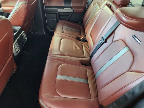 Used 2018 Ford F150 Platinum w/ Technology Package AWD/4WD image 24