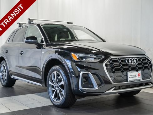 Used 2023 Audi Q5 2.0T Premium Plus w/ Premium Plus Package AWD/4WD image 1