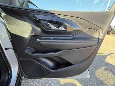 Used 2022 GMC Terrain AT4 w/ Tech Package image 34