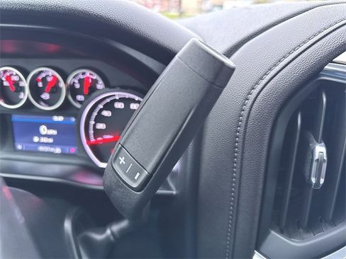 Used 2020 Chevrolet Silverado 1500 LT Trail Boss image 15