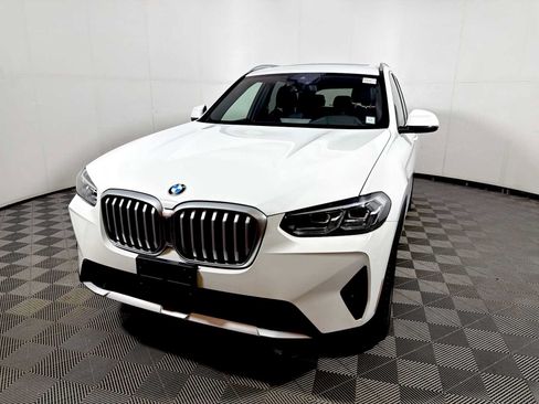 Used 2024 BMW X3 xDrive30i w/ Convenience Package AWD/4WD image 3