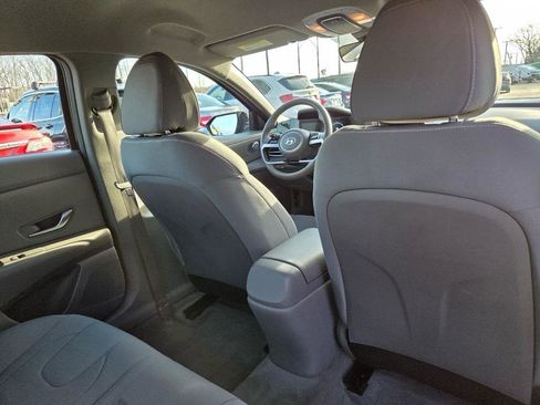 Used 2023 Hyundai Elantra SEL w/ Convenience Package FWD image 14