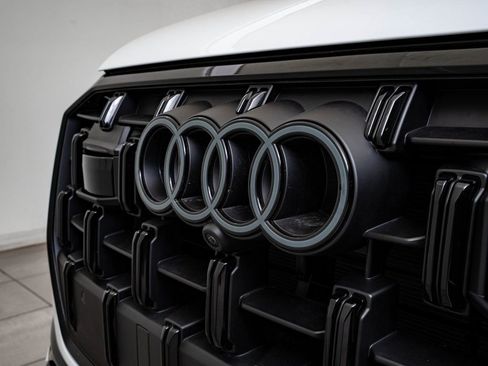 Used 2025 Audi Q7 3.0T Premium Plus w/ Premium Plus Package image 3