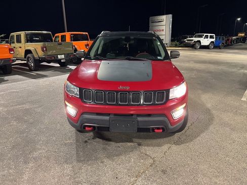 Used 2019 Jeep Compass Trailhawk image 7