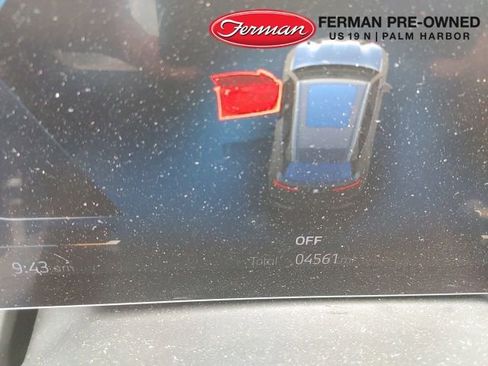 Used 2025 BMW iX xDrive50 image 8