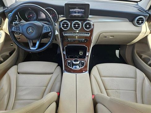 Used 2018 Mercedes-Benz GLC 300 image 20