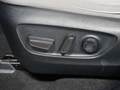 Certified 2024 Toyota RAV4 XLE image 33