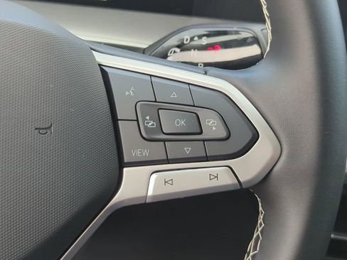 Certified 2025 Volkswagen Tiguan S image 25