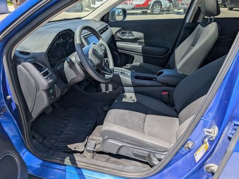 Used 2021 Honda HR-V EX image 2