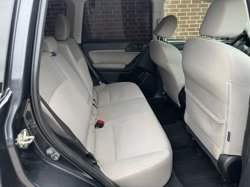 Used 2017 Subaru Forester 2.5i Premium w/ All-Weather Package image 13