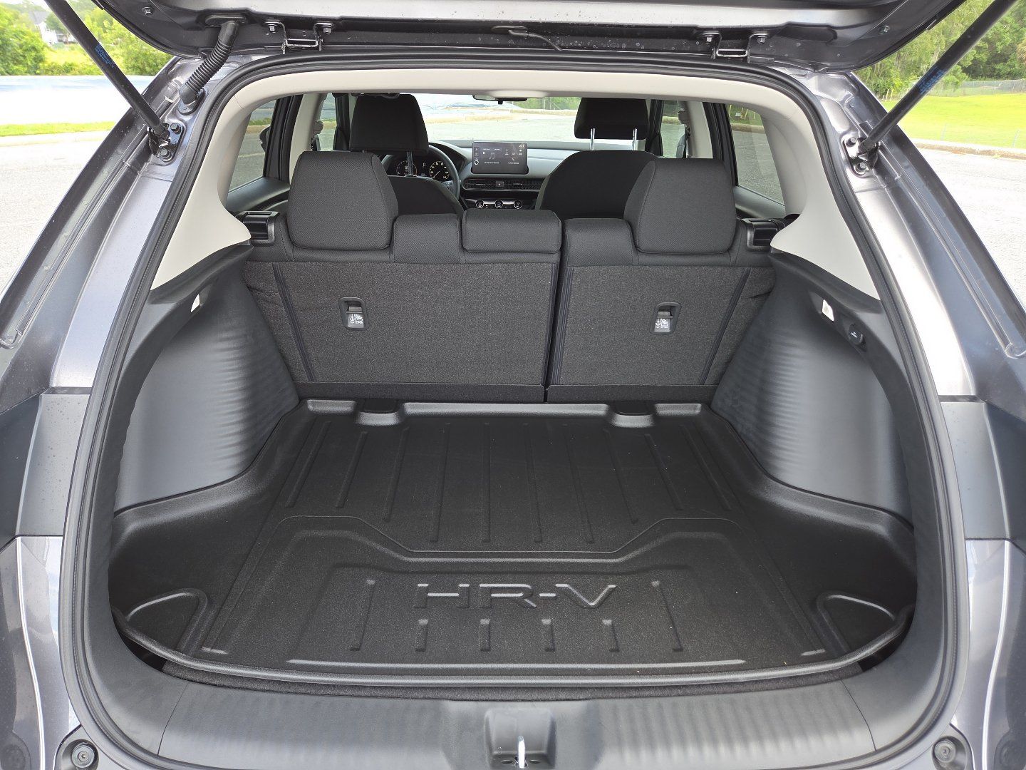 New 2027 Honda HR-V LX image 16