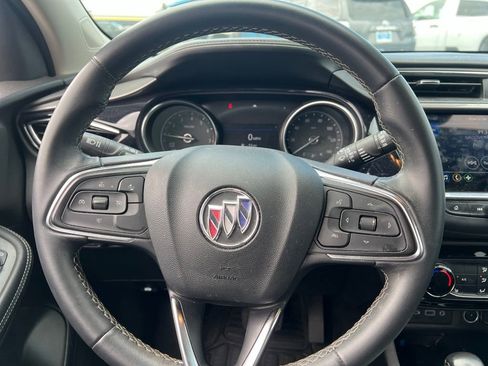 Used 2022 Buick Encore GX Preferred w/ Cold Weather Comfort Package FWD image 14