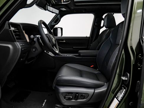 Used 2025 Lexus GX 550 550 Luxury+ image 31