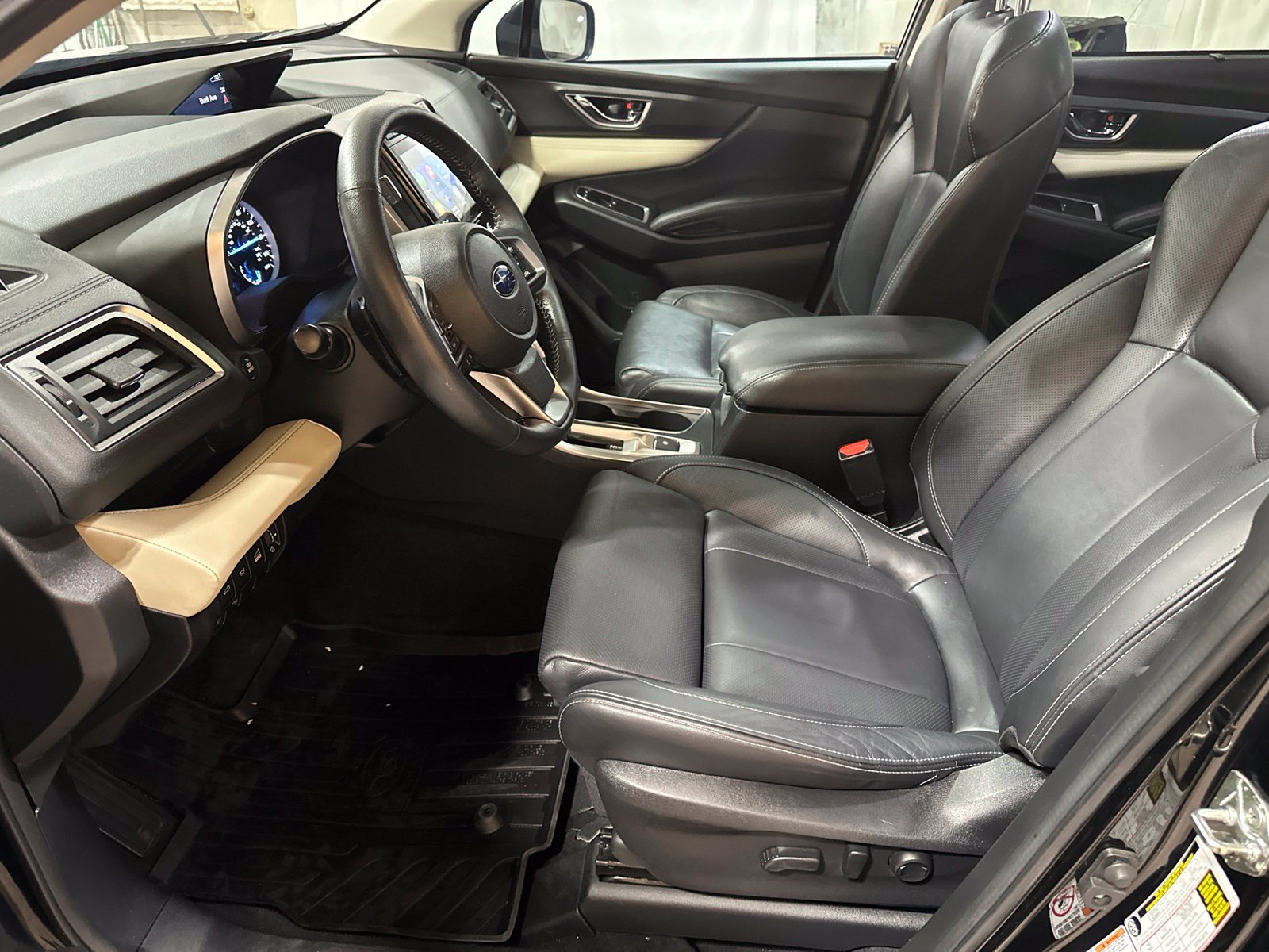 Used 2020 Subaru Ascent Limited w/ Technology Package AWD/4WD image 10