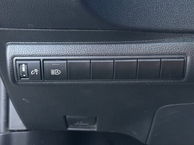 Used 2023 Toyota Corolla SE FWD image 24