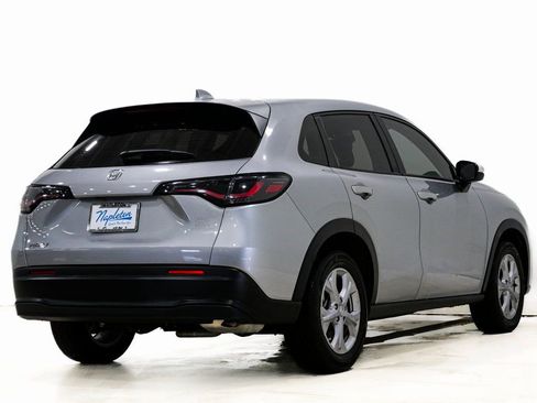 Used 2025 Honda HR-V LX image 6
