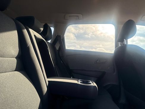 Certified 2023 Nissan Rogue S FWD image 28
