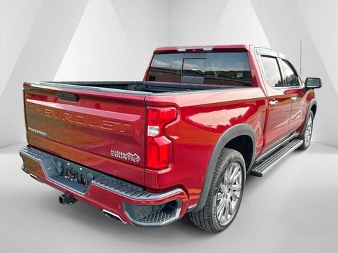 Used 2019 Chevrolet Silverado 1500 High Country w/ High Country Premium Package AWD/4WD image 7